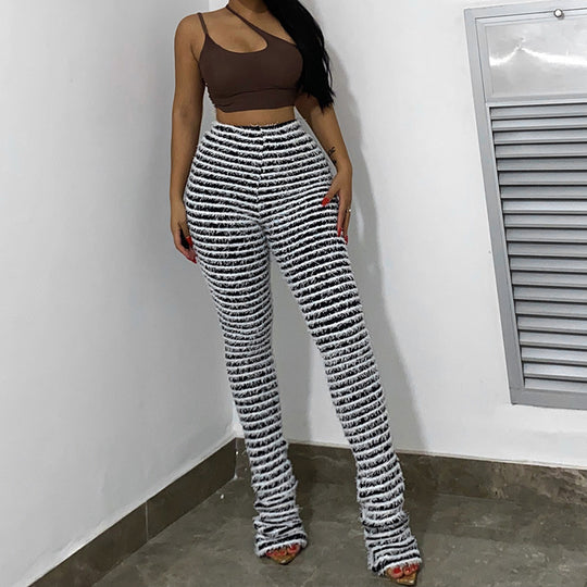 Damen Strukturierte Rippstrick-Hose mit hohem Bund und gerafften Beinenden Shop Nory