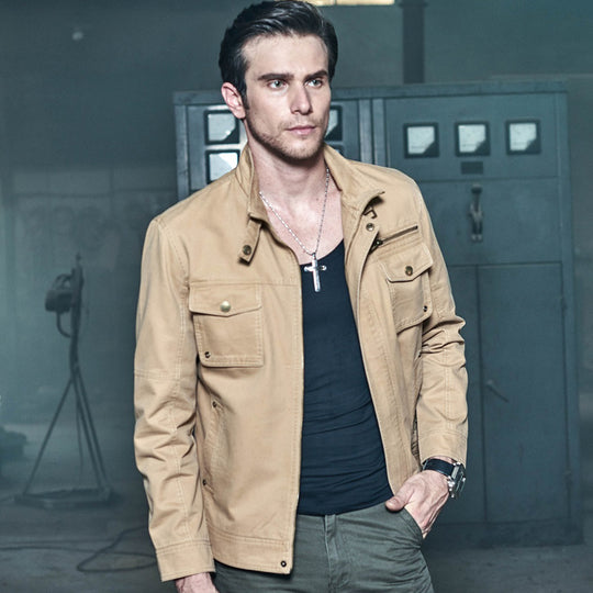 Herren schlanke Canvas-Fieldjacke mit militärischer Taschendetailierung und Stehkragen Shop Nory