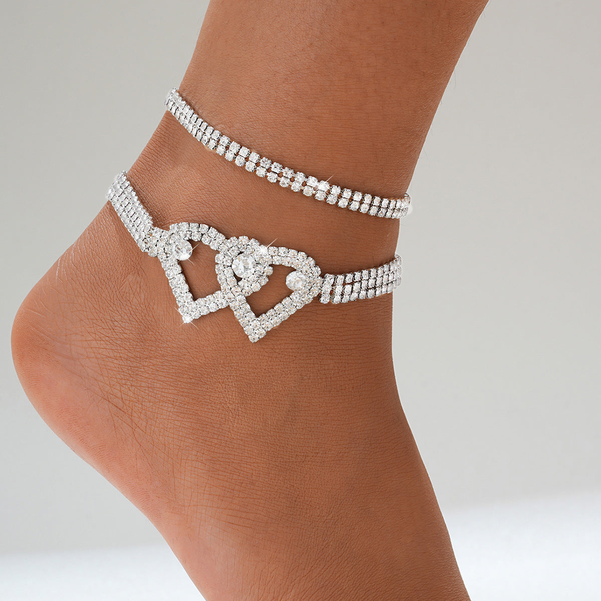 Damen Fußkettchen-Set mit funkelnden Herzen und eleganten Kristallen Shop Nory