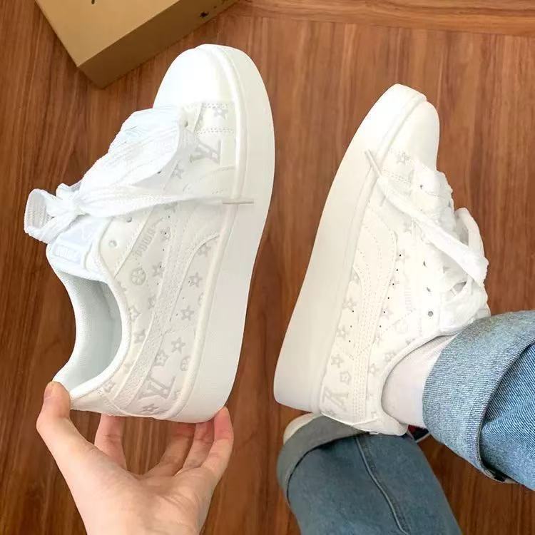 Damen Sneaker mit modischem Print und dämpfender Sohle Shopnory