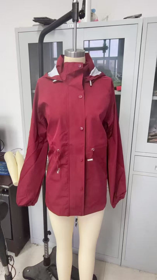 Damen Leichte und funktionale Outdoor-Jacke