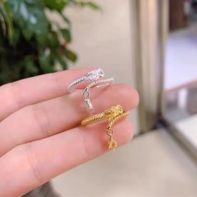 Damen Offener Ring mit kunstvollem Schlangendesign und zarten Blattanhängern Shop Nory