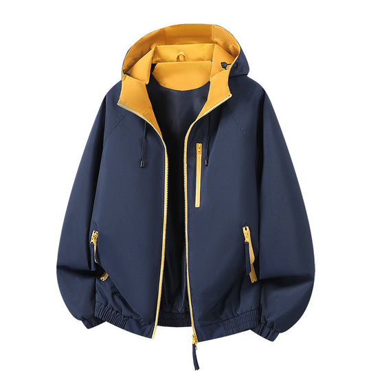 Damen Leichte Kapuzen‑Shelljacke im Urban‑Look mit kontrastfarbenem Futter, Reißverschlusstaschen und elastischem Bund Shop Nory