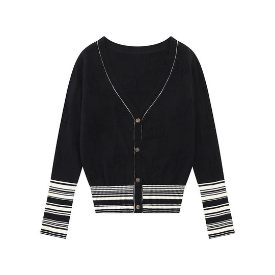 Damen Strickjacke mit V‑Ausschnitt, feinem Jacquardmuster und kontrastierenden Bündchen Shop Nory