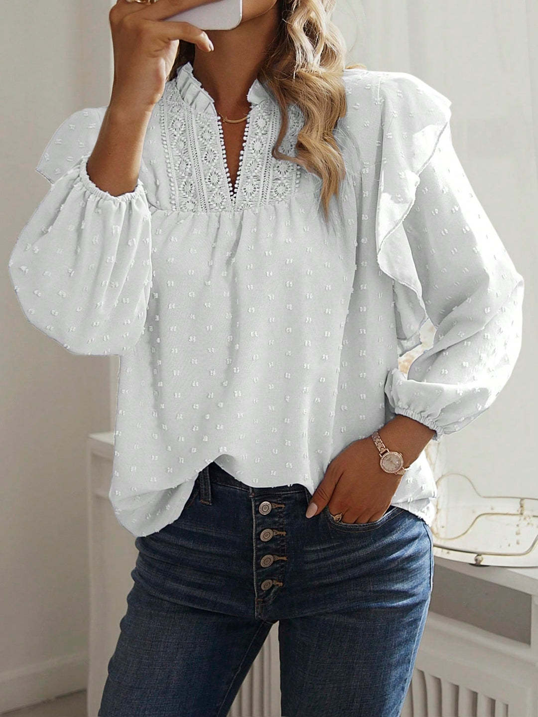 Damen Viskose-Bluse mit Spitzenstickerei und Volantärmeln Shop Nory