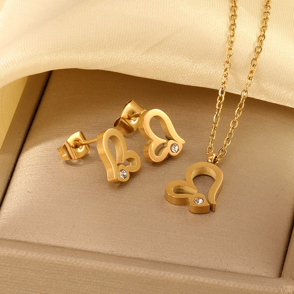 Damen Schmuckset mit Herzanhänger und Ohrringen aus hochwertigem Edelstahl Shop Nory