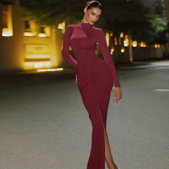 Damen Figurbetontes Abend-Maxikleid mit hohem Rundhals, langen Ärmeln, geraffter Hüftpartie und Frontschlitz Shop Nory