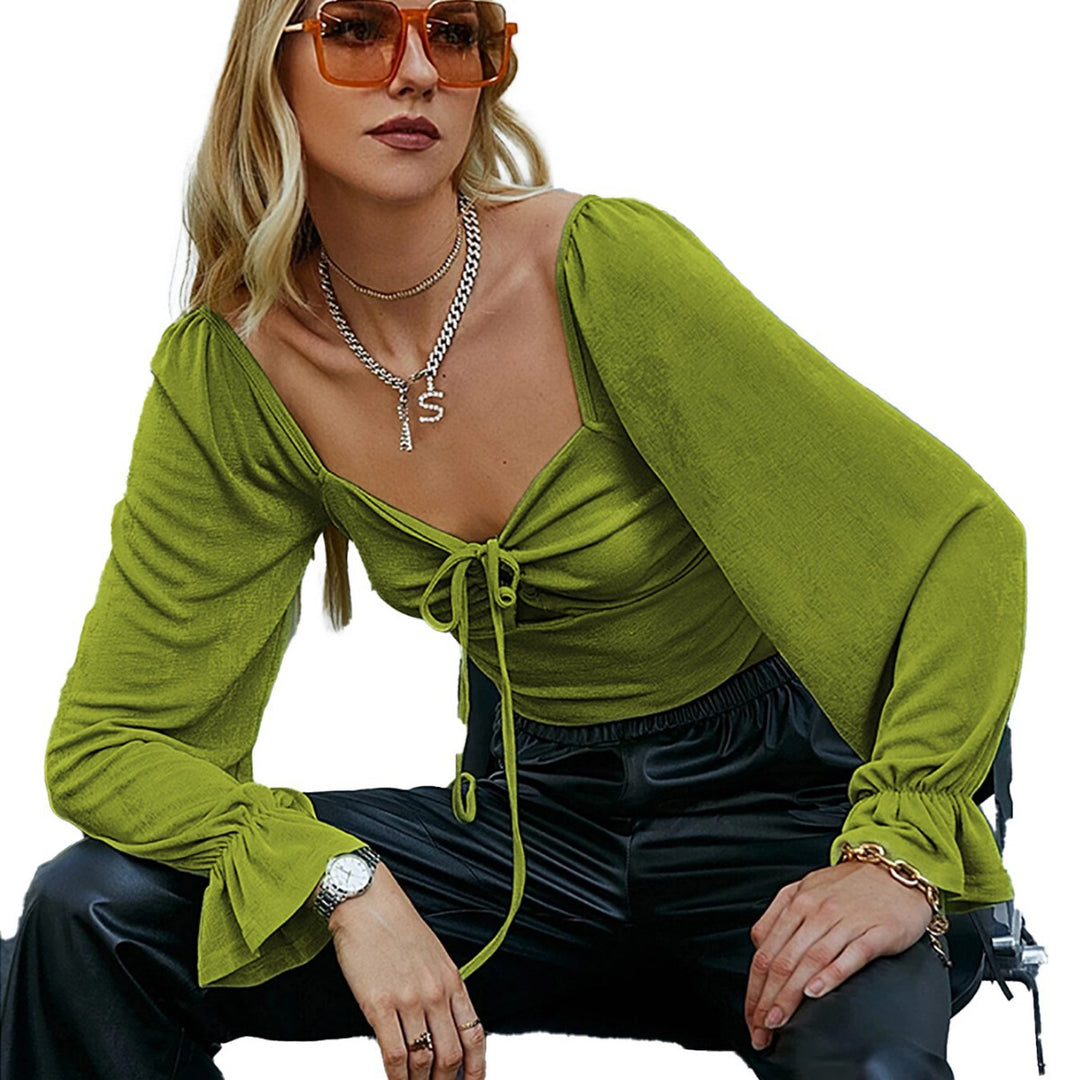 Damen gerafftes Crop-Top mit Herz-Bustier, Knoten-Detail und voluminösen Trompetenärmeln Shop Nory