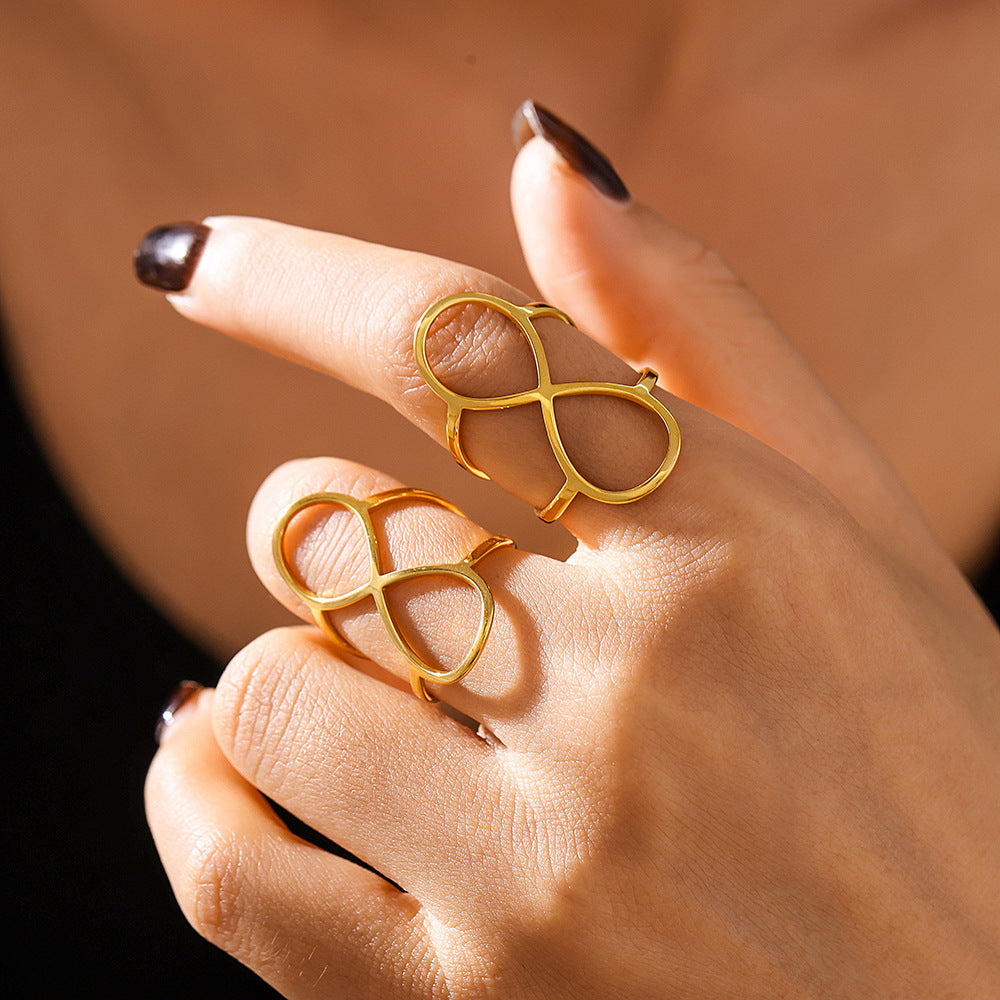 Damen goldfarbener Edelstahl Ring mit filigranem Design Shop Nory