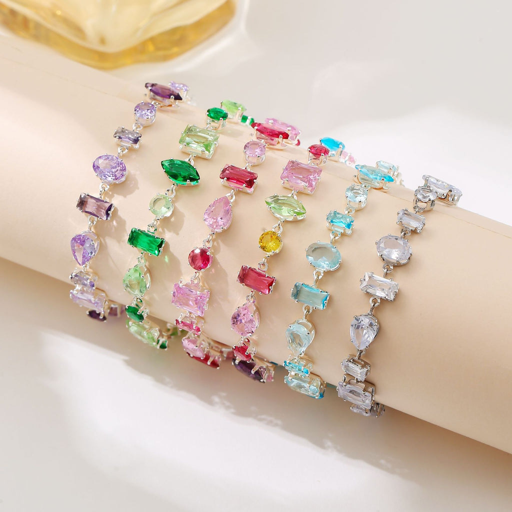 Kristallbesetztes Armband mit Verstellbarer Gliederkette