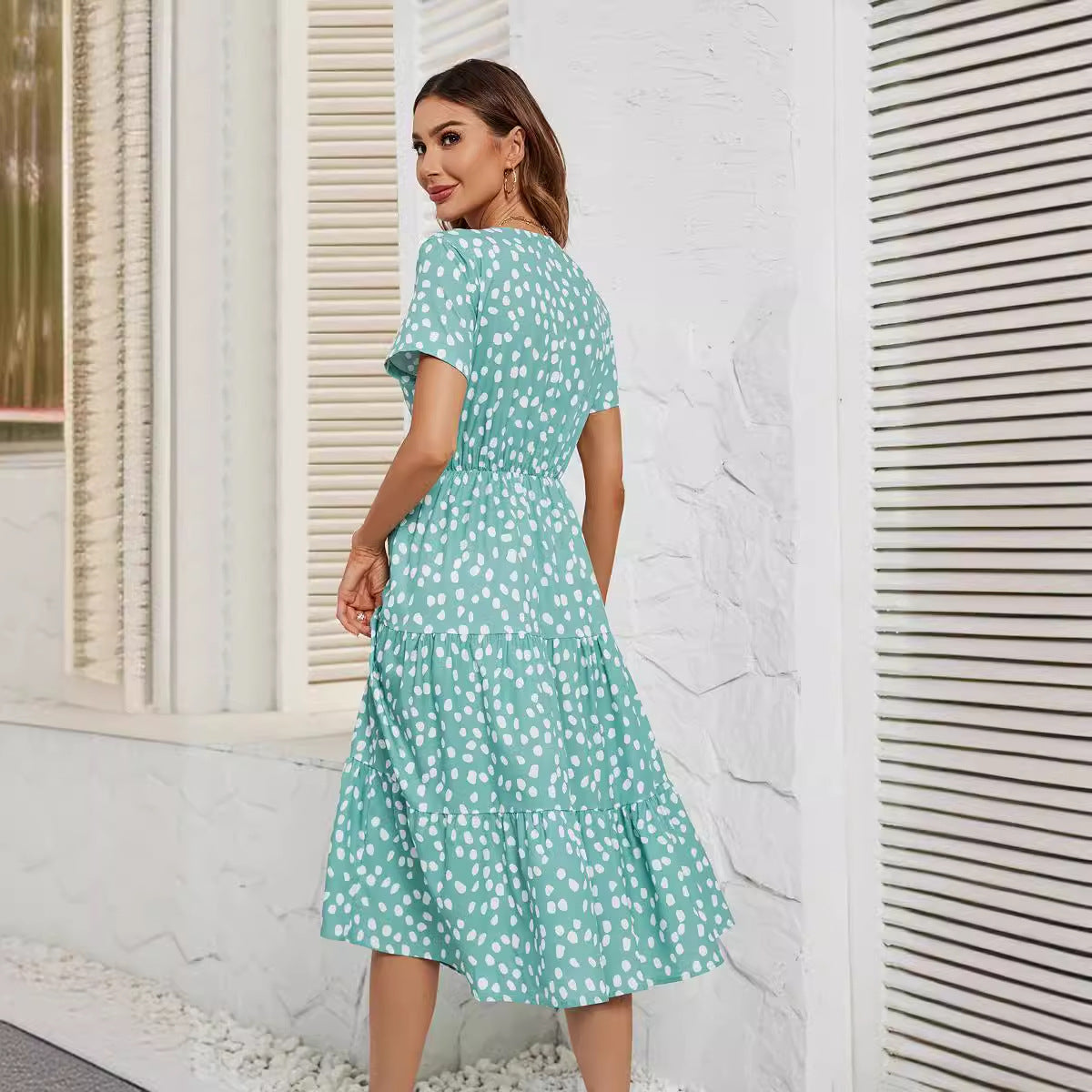 Damen Midi-Kleid mit Flügelärmeln und Knopfleiste