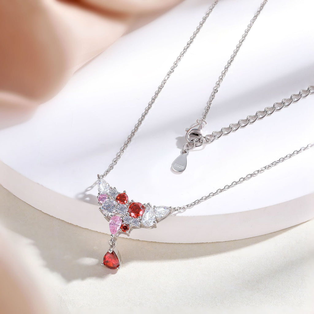Damen Halskette mit kunstvoller Zirkonia-Verzierung und funkelndem Edelsteinbesatz Shop Nory