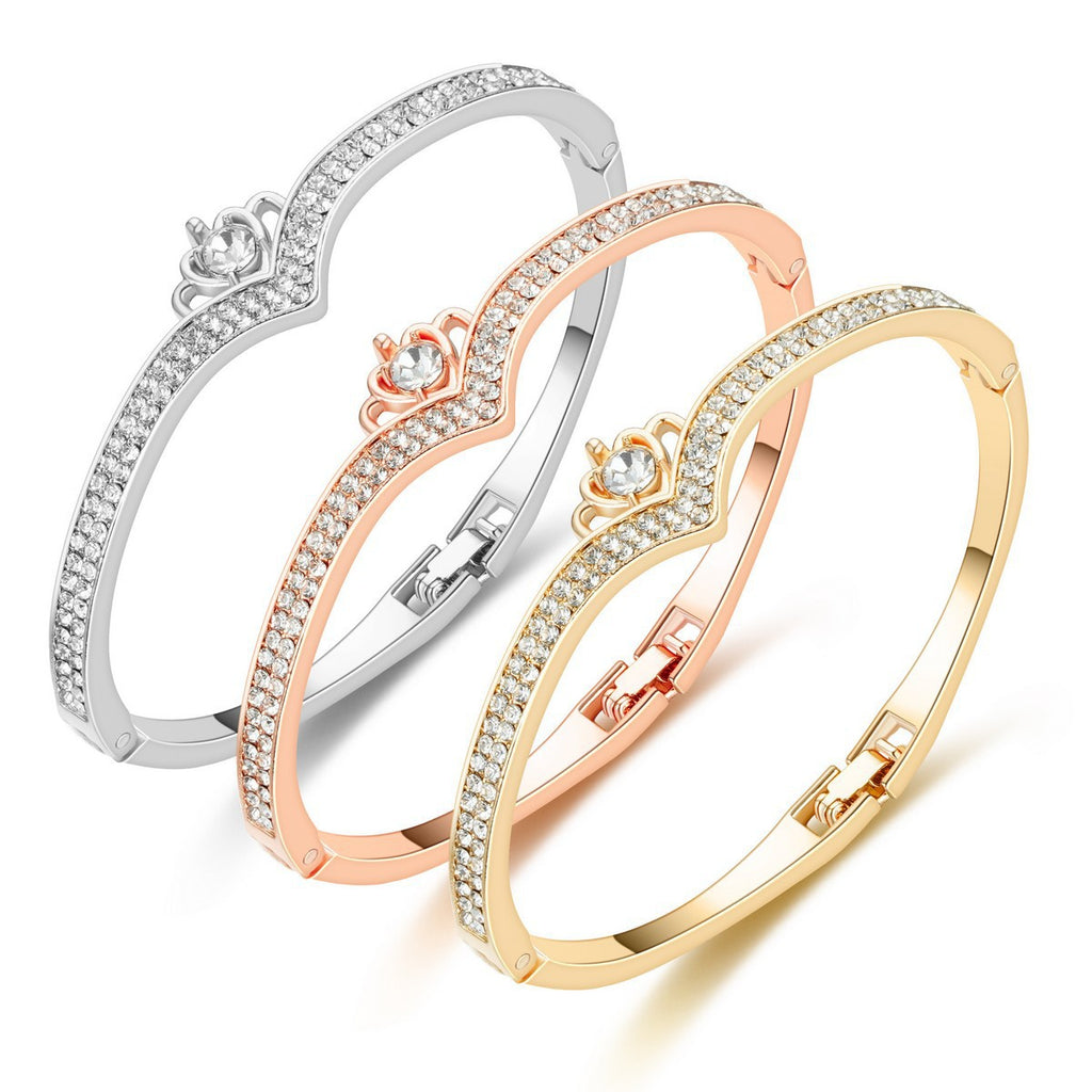 Damen Armreif mit funkelndem Zirkonia-Besatz und elegantem Design Shop Nory