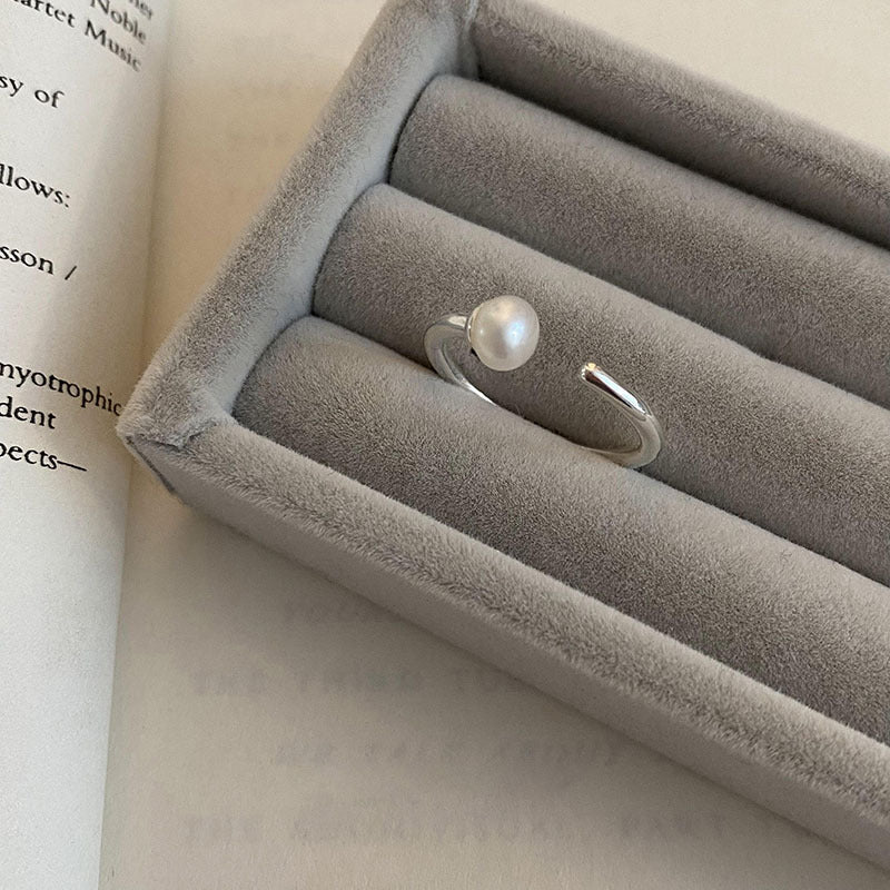 Damen zierlicher und filigraner Ring mit kunstvollem Design Shop Nory