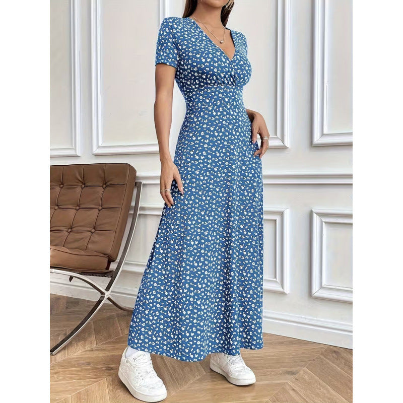 Damen Maxikleid mit vorteilhaftem V-Ausschnitt und floralem Muster Shopnory