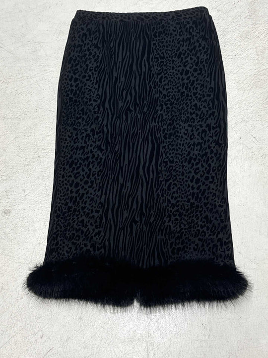 Damen nan kurze Samtjacke mit luxuriösem Kunstfellbesatz an Kragen Saum und Ärmeln Shop Nory