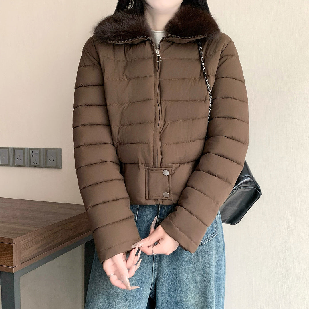 Damen nan kurze wattierte Taillenjacke mit abnehmbarem Kunstfellkragen und verstärktem Saum Shop Nory
