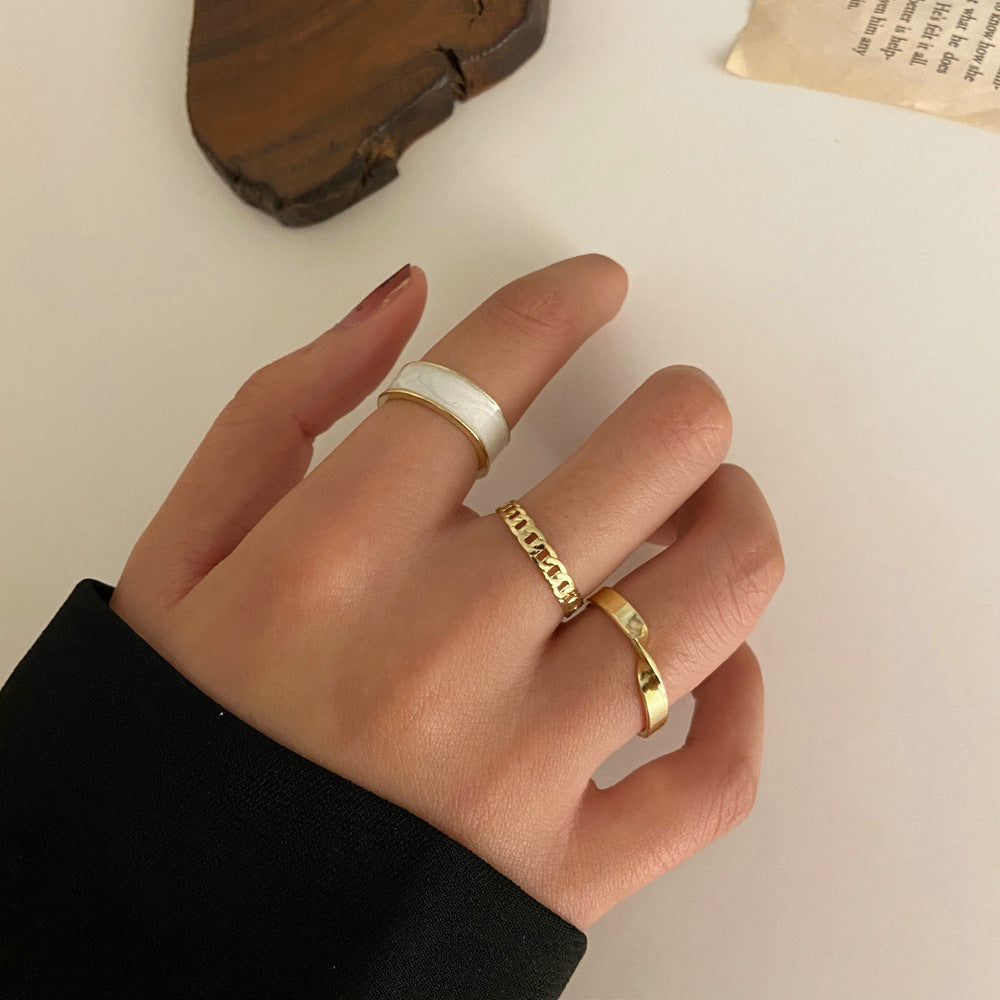 Damen Ring-Set mit einzigartigem Design und modernen Akzenten Shop Nory