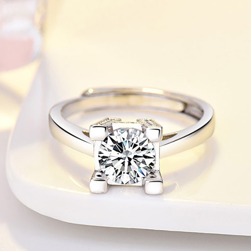 Damen Verlobungsring mit funkelndem Zirkonia-Besatz und eleganter Fassung Shop Nory