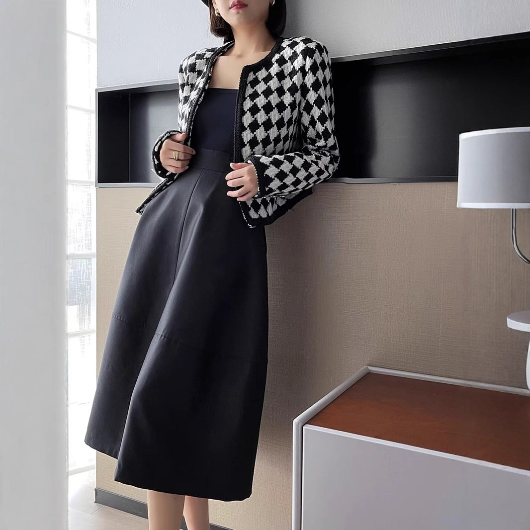 Damen Elegante und modische Bluse mit innovativen Schnitt Shop Nory