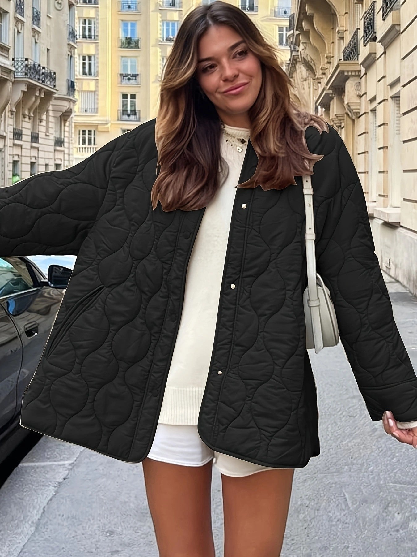 Damen Steppjacke mit großen Taschen und Rundhalsausschnitt