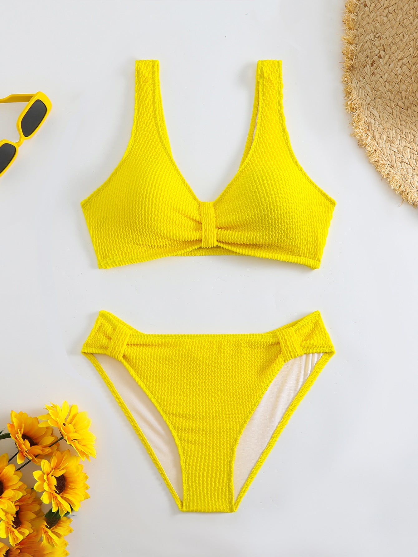 Damen strukturierter Bikini mit versetztem Band