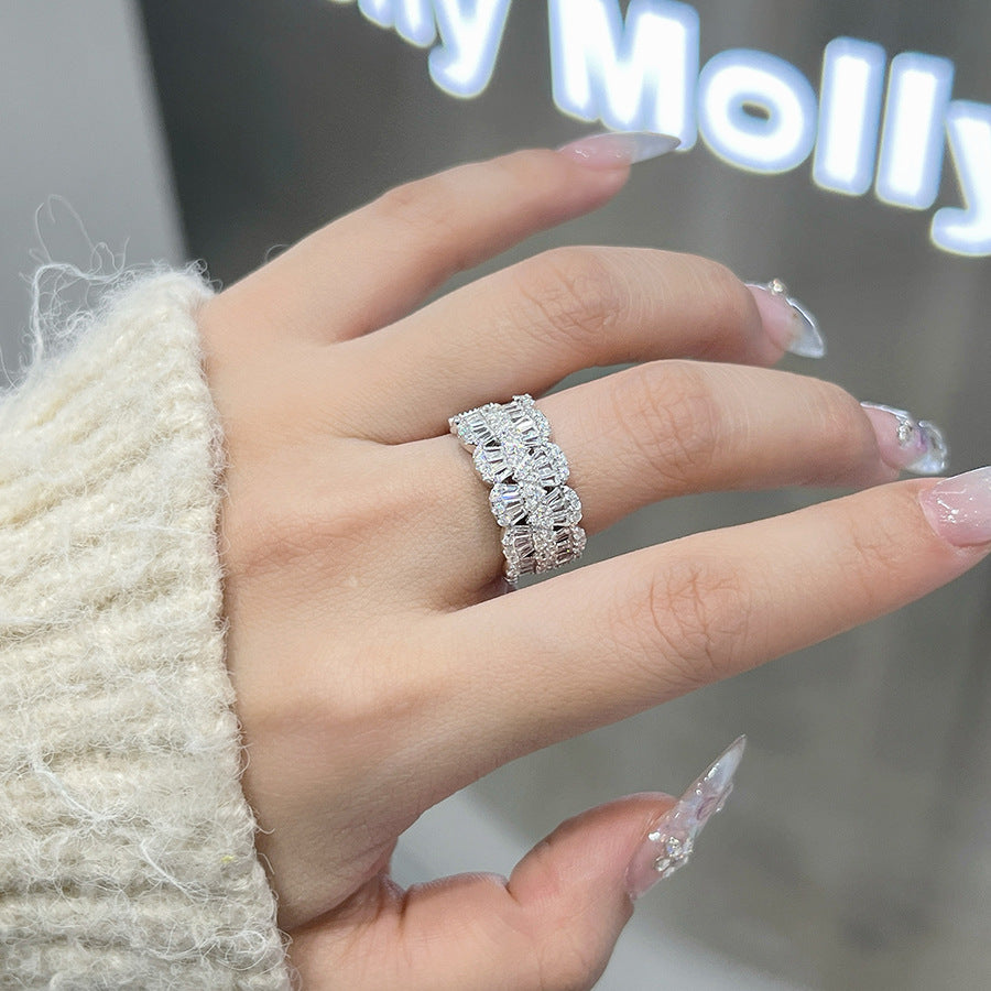 Damen Luxus-Ring mit kunstvollen Zirkonia-Verzierungen Shop Nory