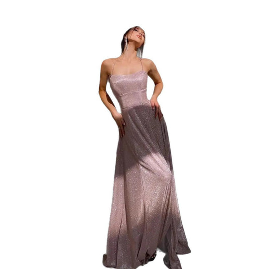 Damen Glamouröses Abendkleid mit offenem Rücken und funkelnder Stoffqualität