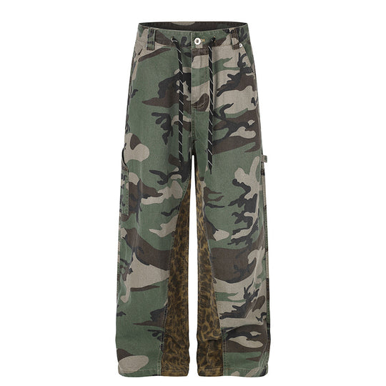 Damen weite Cargo-Hose mit Camouflage-Print und Leo-Kontrastbahnen Shop Nory