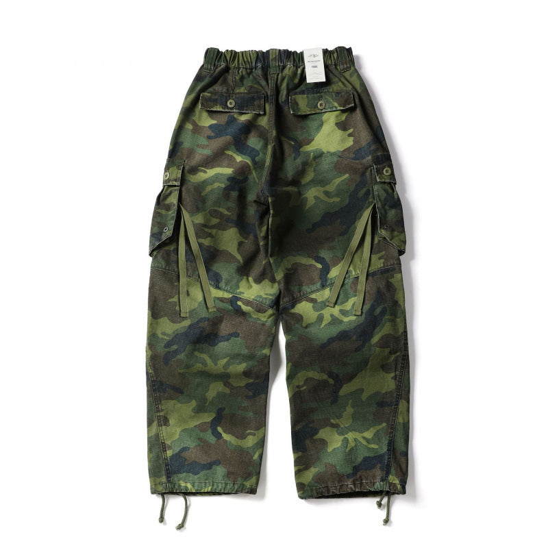 Unisex Locker geschnittene Cargo-Hose mit Bananen-Applikation, großen aufgesetzten Taschen und verstellbarem Saum Shop Nory