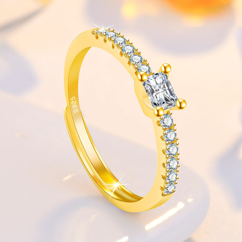Damenring mit funkelndem Zirkonia-Besatz und elegantem Design Shop Nory
