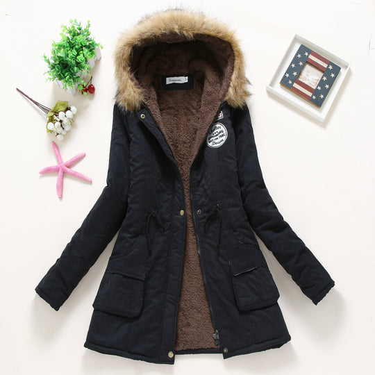 Damen taillierter Winterparka mit Teddyfutter Kunstfellkapuze und Tunnelzug Shop Nory