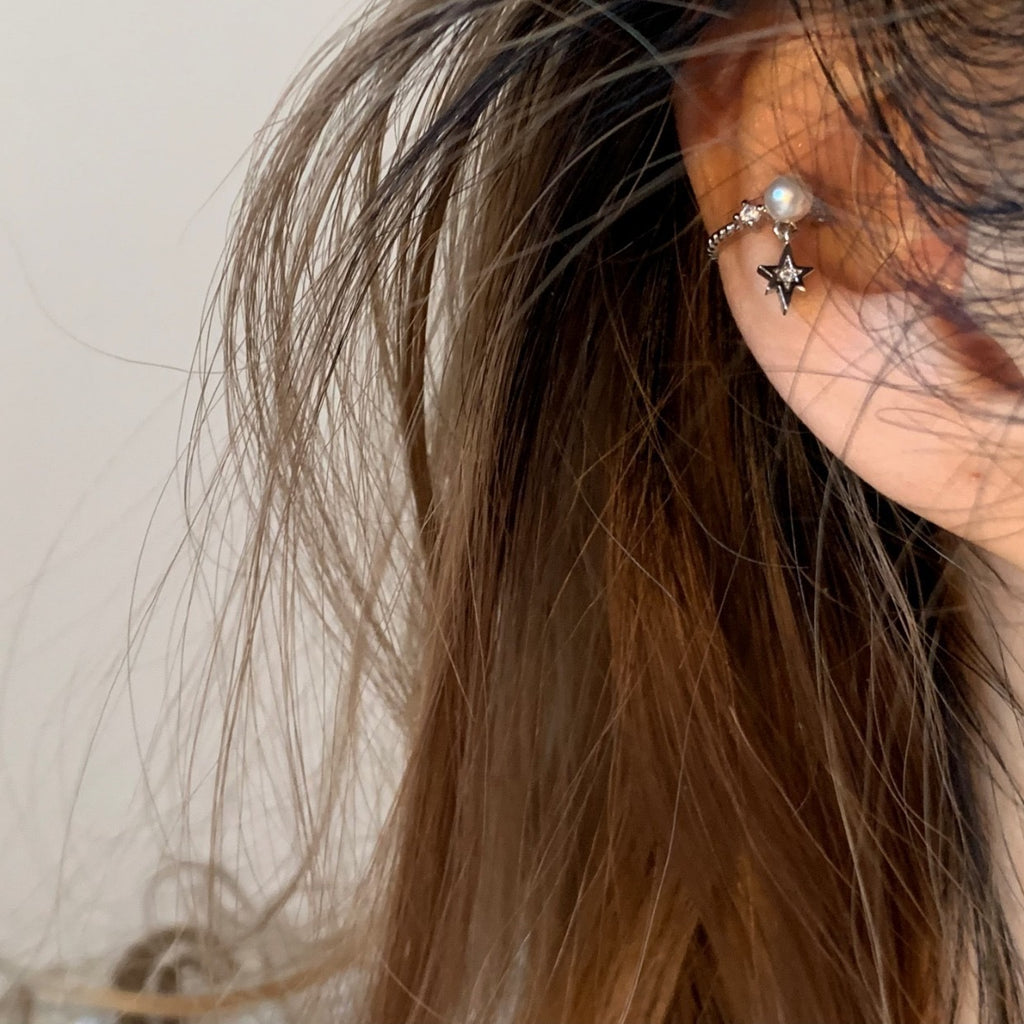 Damen Ohrstecker mit funkelnden Zirkonia und eleganten Perlenanhängern Shop Nory