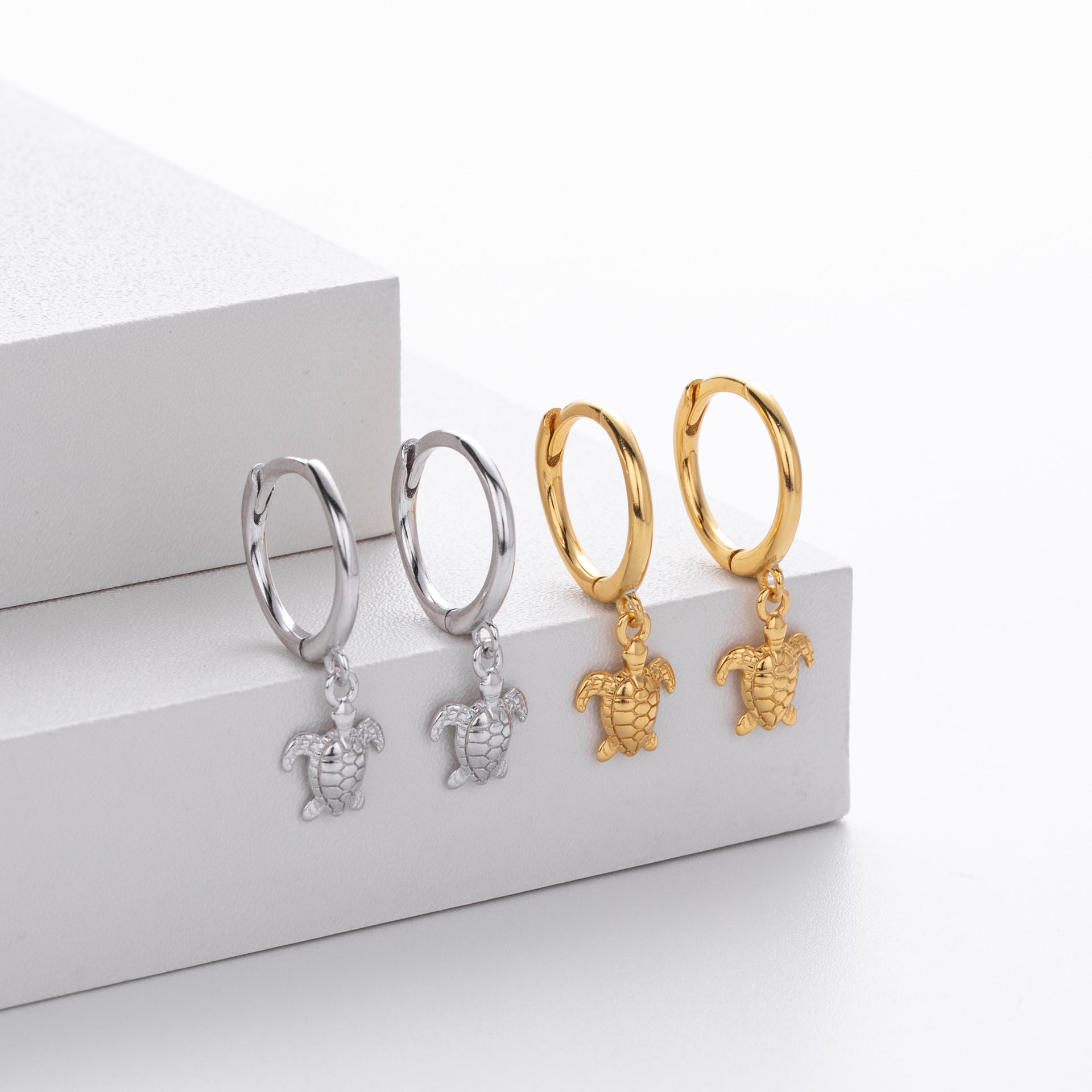 Damen Ohrhänger mit maritimen Schildkröten-Anhängern aus 925 Sterling Silber Shop Nory