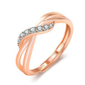 Damenring mit verspieltem Zirkonia-Besatz und elegantem Wellen-Design Shop Nory