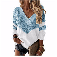 Blau mit Leopardenmuster