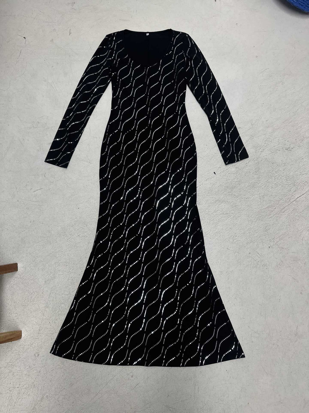 Damen nan langärmeliges Bodycon-Mermaid-Abendkleid mit Wellen-Strassbesatz Shop Nory