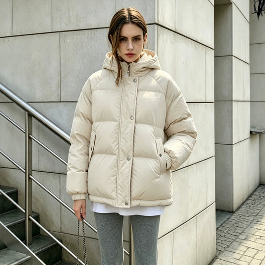 Damen Oversize-Steppmantel mit Kapuze, Druckknopfleiste und elastischem Saum Shop Nory
