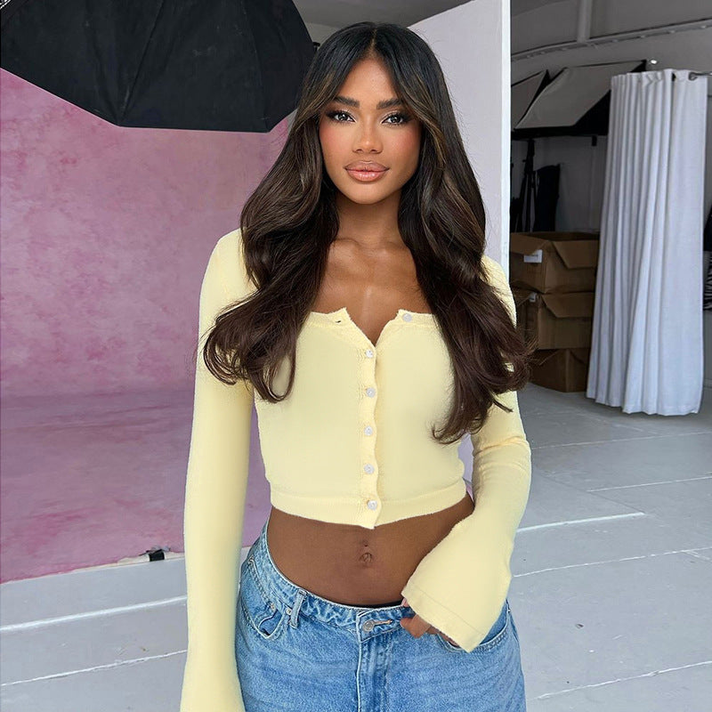 Damen Kurzschnitt-Cardigan aus feinem Rippstrick mit quadratischem Ausschnitt und Knopfleiste Shop Nory