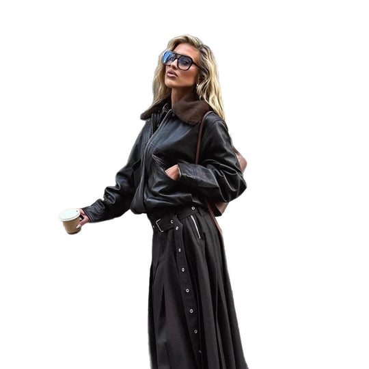 Damen Kurz geschnittene Lederoptik‑Fliegerjacke mit Teddykragen und tailliertem Rippbund Shop Nory