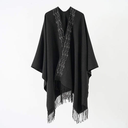 Damen Fransenponcho im offenen Kimono-Fall mit gezackter Nieten‑Bordüre Shop Nory