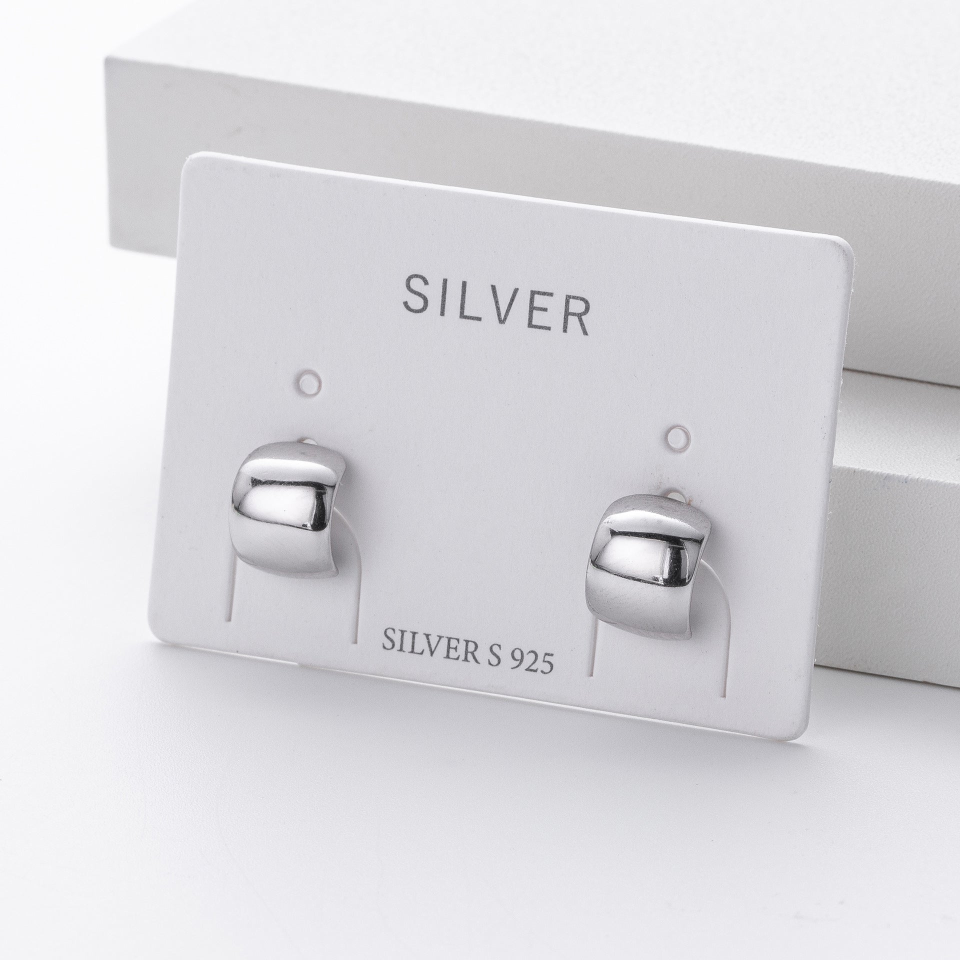 Damen Ohrstecker mit modernem, geschwungenem Design aus 925 Sterling Silber Shop Nory