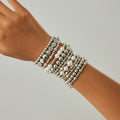 Damen mehrlagiges Armband mit Perlen und Metallakzenten Shop Nory