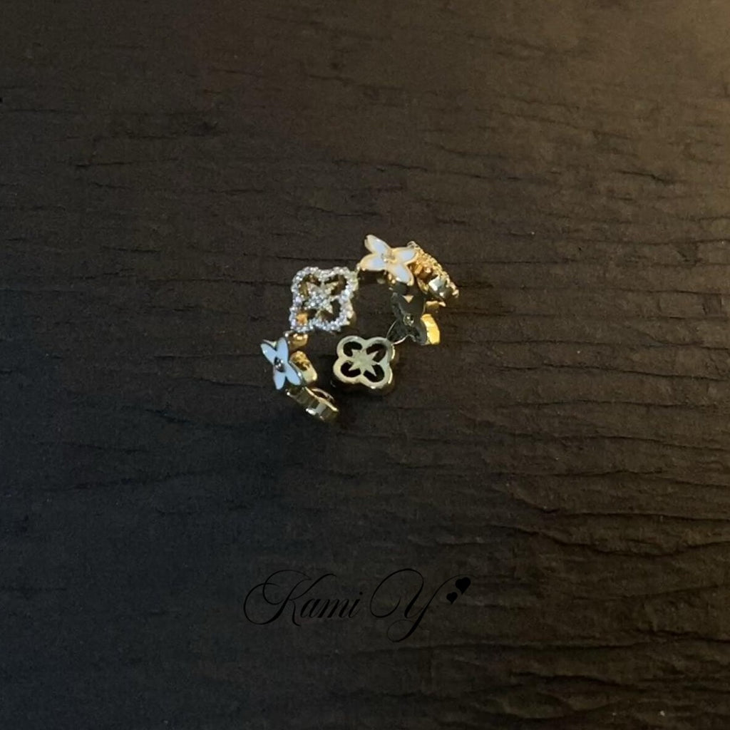 Damenring mit buntem Blumenmotiv und funkelnden Details Shop Nory