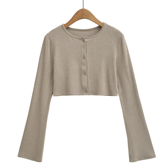 Damen Kurzgeschnittenes Set aus Feinstrick mit Knopfcardigan und figurbetontem Maxirock Shop Nory