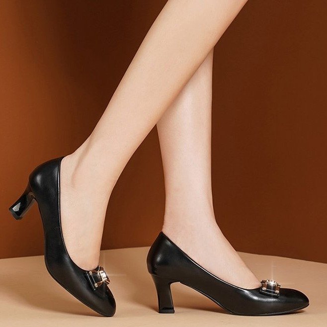 Damen Elegante Pumps mit modischer Schleifenverzierung und hochwertiger Absatz