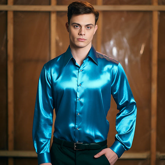 Herren elegante und glänzende Hemd