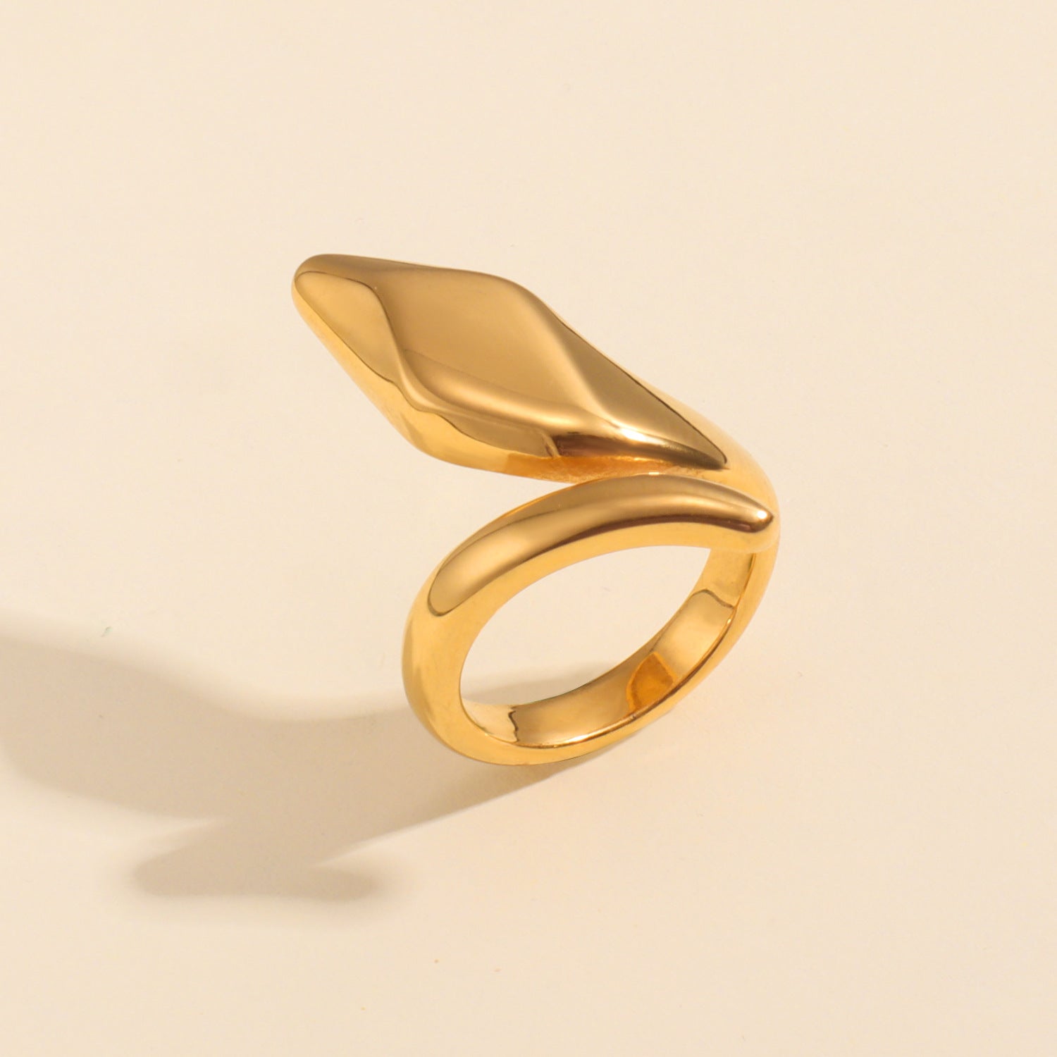 Damen Designer-Ring mit moderner Geometrie Shop Nory