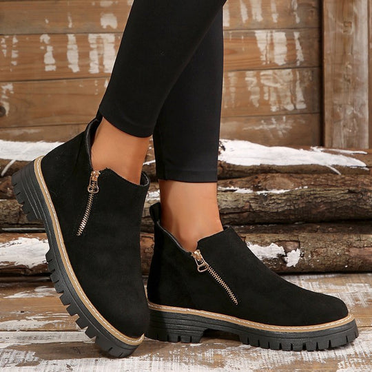 Damen Kurzschaft-Stiefeletten aus Veloursoptik mit seitlichem Reißverschluss und grober Profilsohle Shop Nory