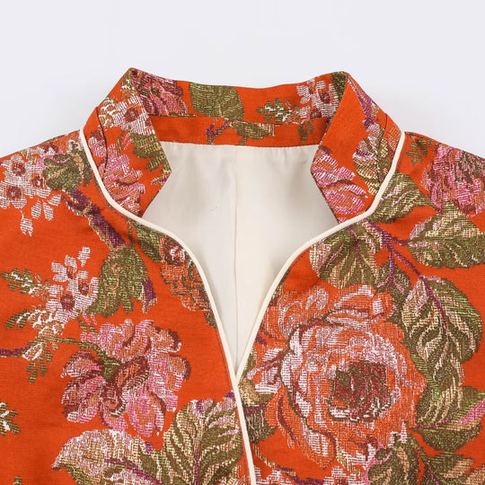 Damen Kurzblazer im Brokat-Jacquard mit Stehkragen und Paspelierung Shop Nory